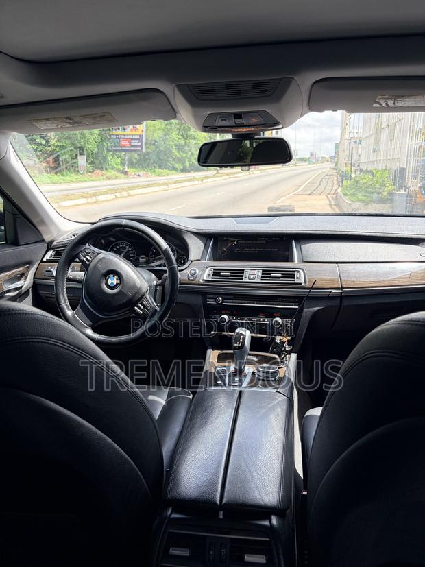 BMW 7 Series 730Li 2016 Black