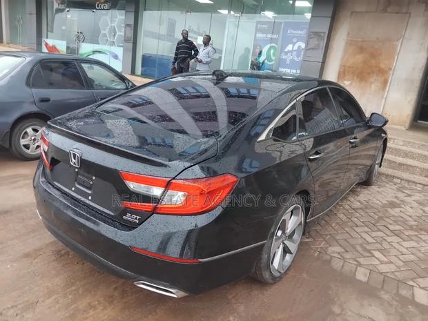 Honda Accord Touring 2.0T 2020 Black
