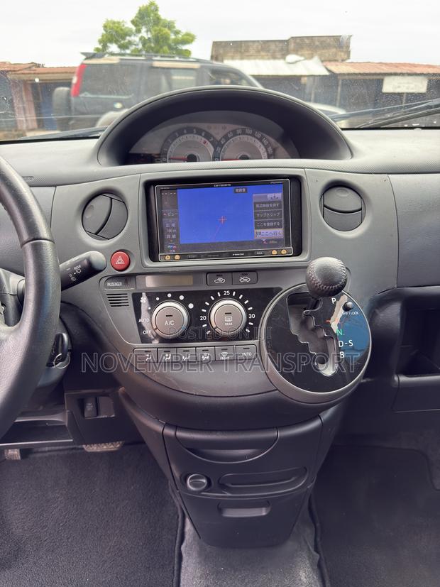 Toyota Sienta 1.5 FWD 2014 Burgundy