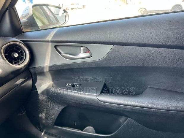 Kia Forte LXS 2019 Black