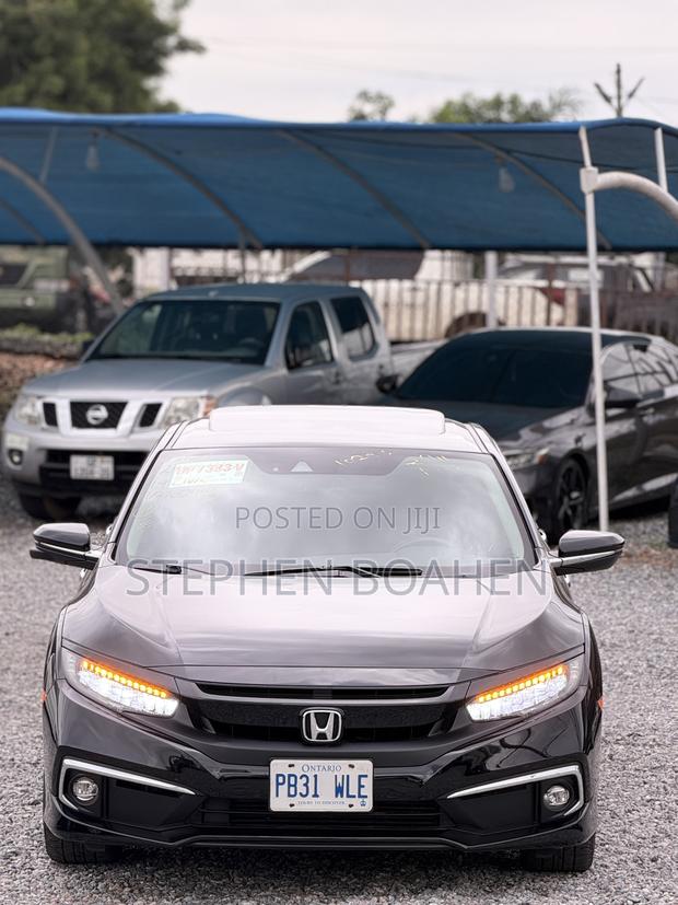 Honda Civic Touring Sedan 2019 Black