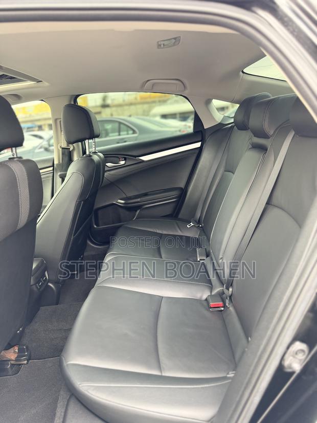 Honda Civic Touring Sedan 2019 Black