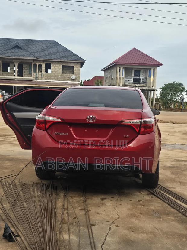 Toyota Corolla LE Eco 4dr Sedan (1.8L 4cyl CVT) 2016