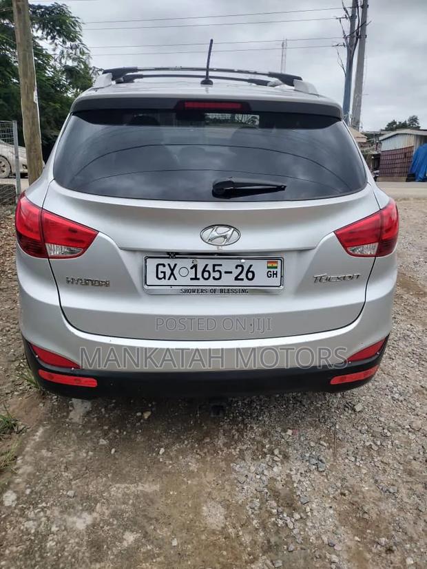 Hyundai Tucson 2013 Silver