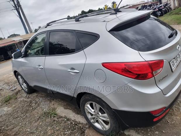 Hyundai Tucson 2013 Silver