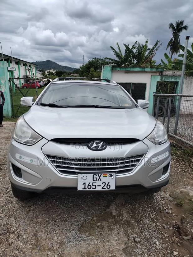 Hyundai Tucson 2013 Silver
