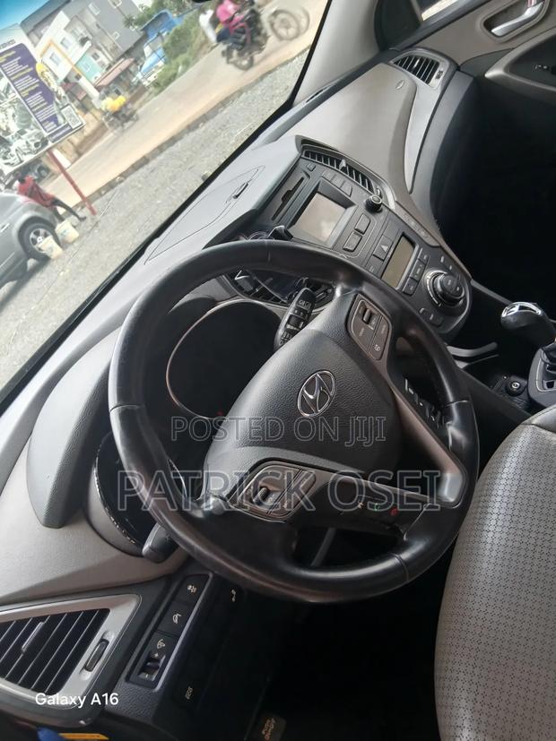 Hyundai Santa Fe Limited AWD 2017 Black