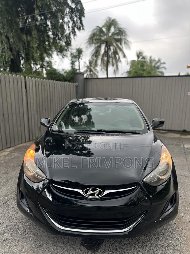 Hyundai Elantra SE Coupe FWD (1.8L 4cyl 6A) 2013 Black