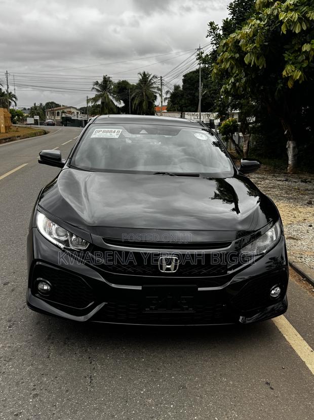 Honda Civic Sport Hatchback 2019 Black