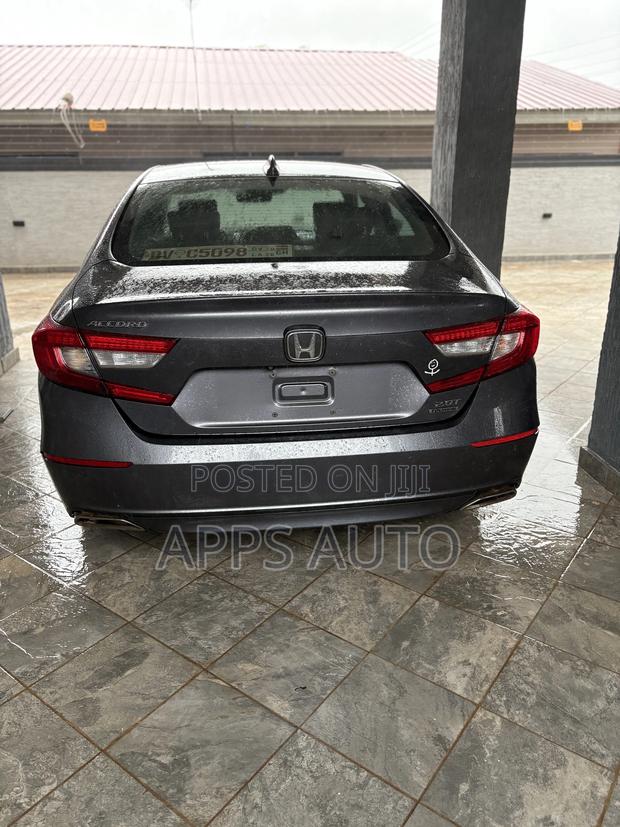 Honda Accord Touring 2.0T 2020 Gray