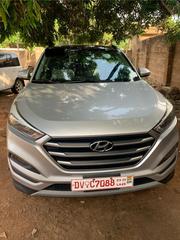 Hyundai Tucson Limited AWD 2018 Gray for sale
