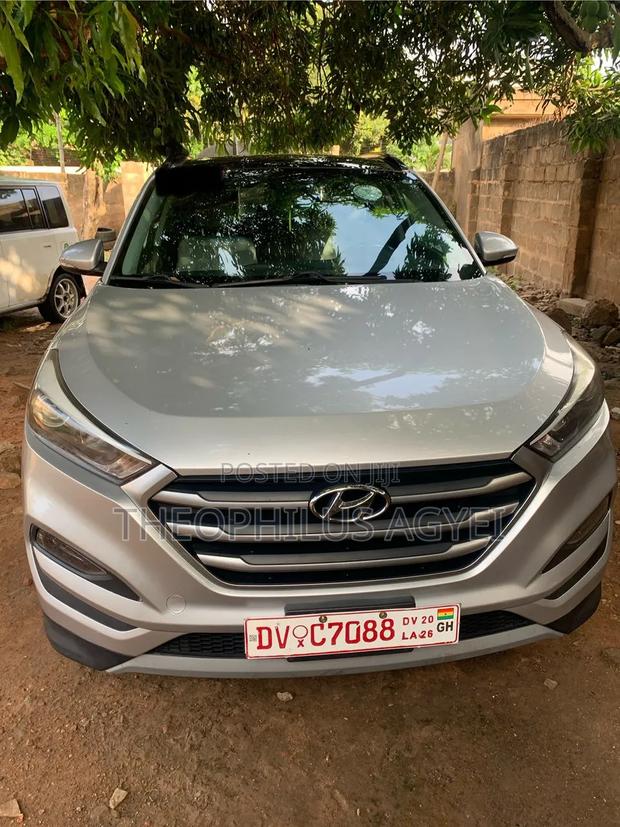 Hyundai Tucson Limited AWD 2018 Gray