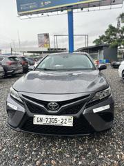 Toyota Camry SE (2.5L 4cyl 8A) 2019 Silver for sale