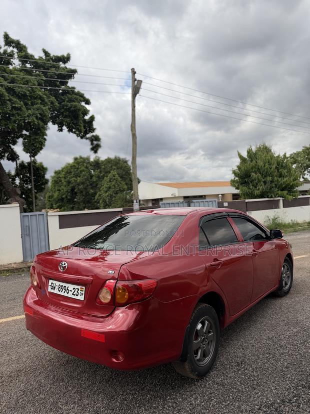 Toyota Corolla LE 4dr Sedan (1.8L 4cyl 4A) 2010 Red