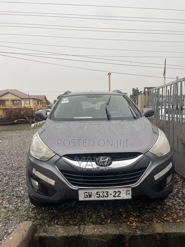 Hyundai Tucson GLS AWD 2010 Gray