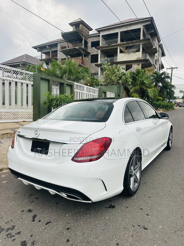 Mercedes-Benz C300 Sport 4Matic Sedan AWD (2.0L 4cyl 7A) 2017 White