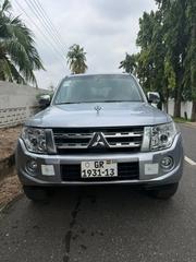 Mitsubishi Pajero 3.8 V6 GLS/GLX 2012 Silver for sale