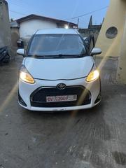Toyota Sienta 1.5 AWD (6-seater) 2021 White for sale