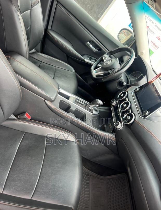 Nissan Sentra 2020 Gray