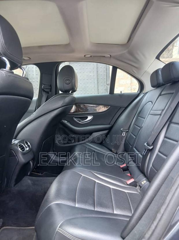 Mercedes-Benz C300 Luxury 4matic Sedan AWD (2.0L 4cyl 7A) 2017 Blue