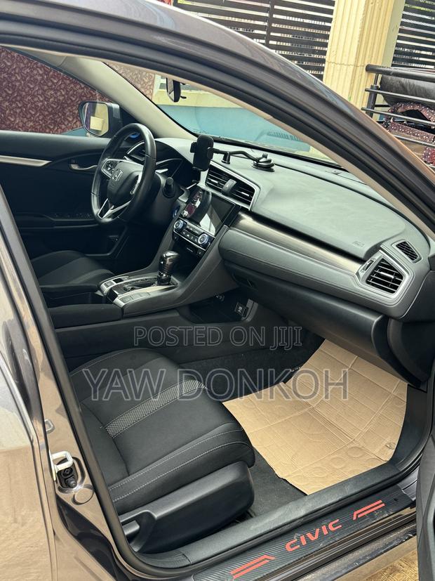 Honda Civic EX-L 2021 Gray