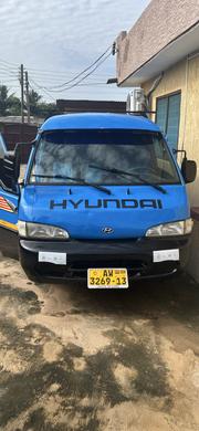 Hyundai H1 2000 Blue for sale