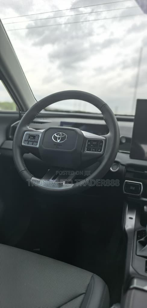New Toyota RAV4 2026 Black