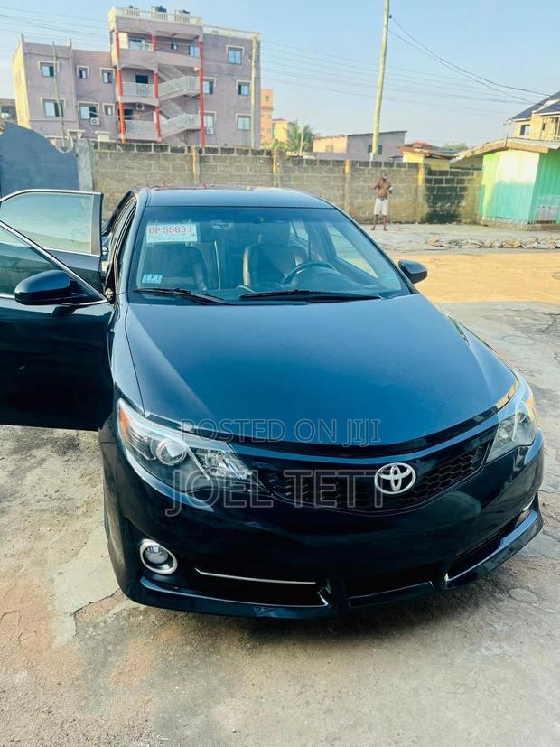 Toyota Camry 2014 Black