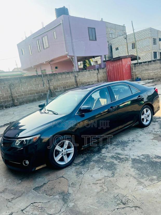 Toyota Camry 2014 Black