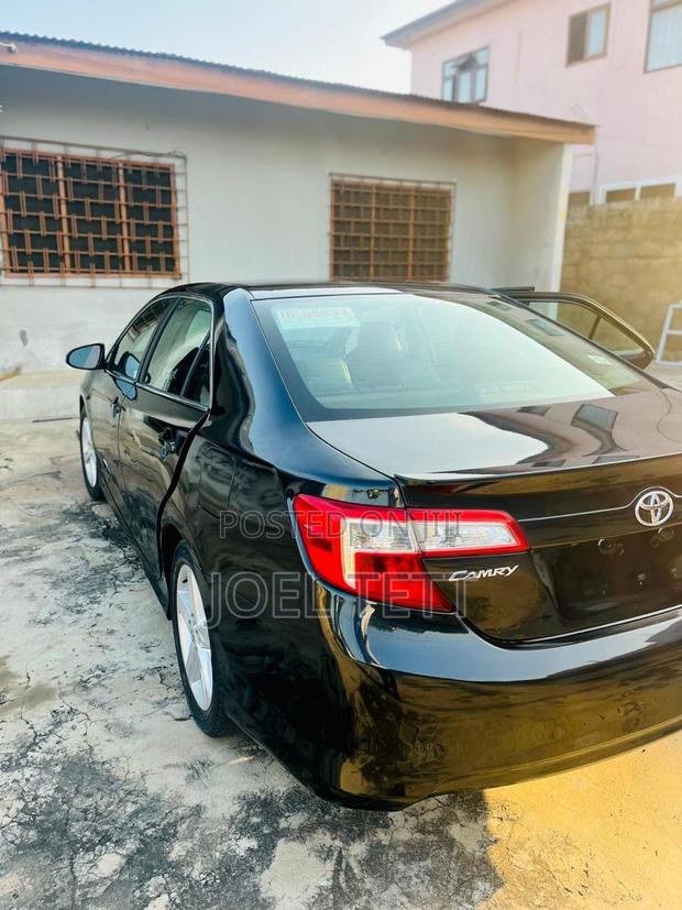 Toyota Camry 2014 Black