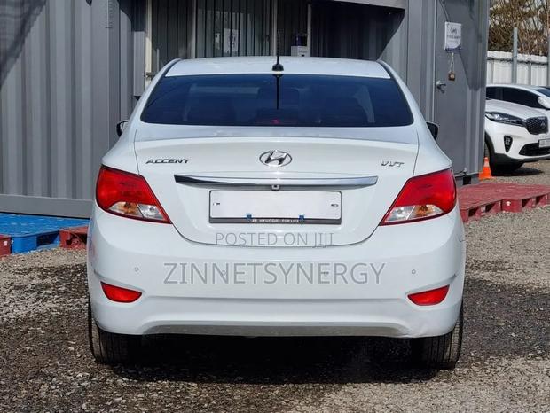 Hyundai Accent 2016 White