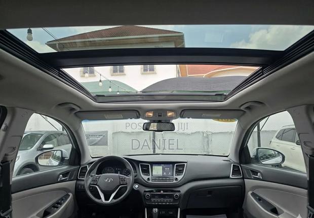 Hyundai Tucson Limited AWD 2018 Gray
