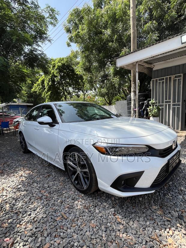 Honda Civic 2024 White