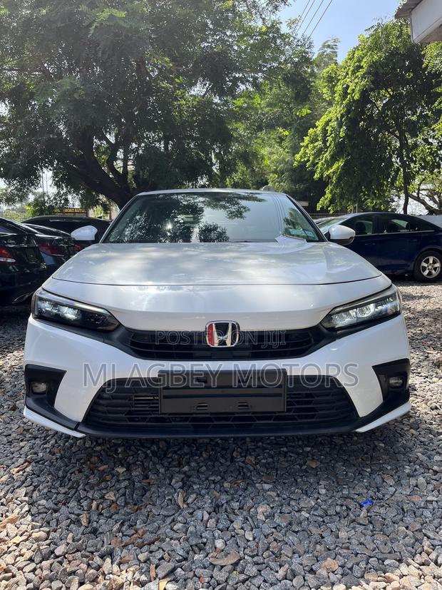 Honda Civic 2024 White