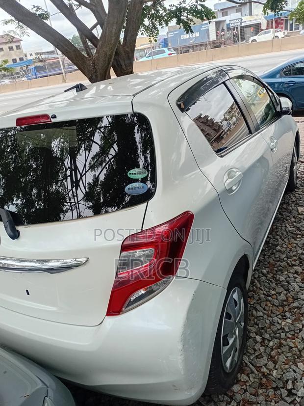 Toyota Vitz 2015 White