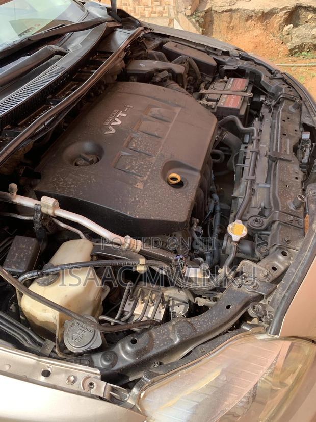Toyota Corolla 1.8 Advanced 2009 Silver