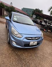 Hyundai Accent Blue 2010 Blue for sale