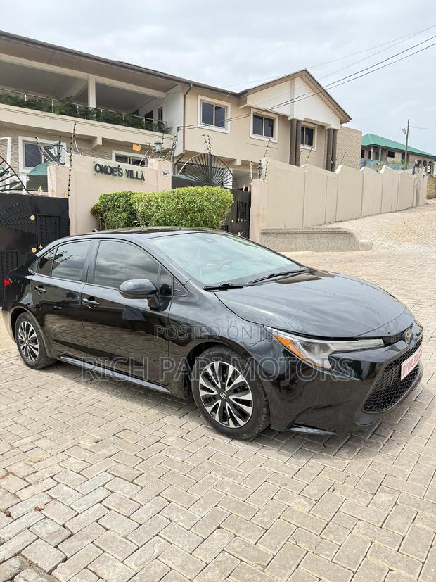 Toyota Corolla LE 2020 Black