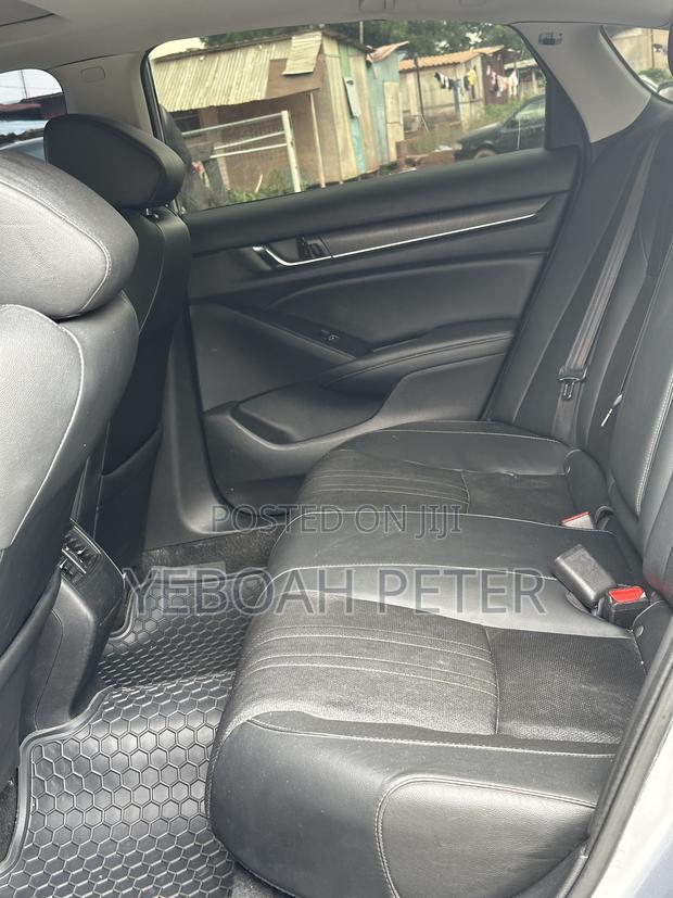 Honda Accord 2020 Silver
