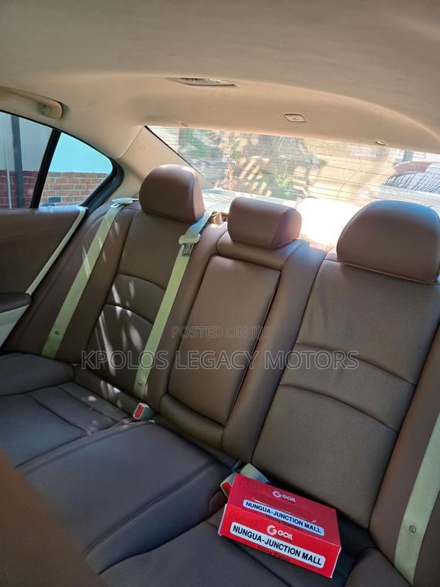 Hyundai Avante 2015 White