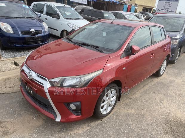 Toyota Yaris 2016 Red