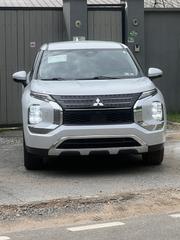 Mitsubishi Outlander SEL Launch Edition 2022 White for sale