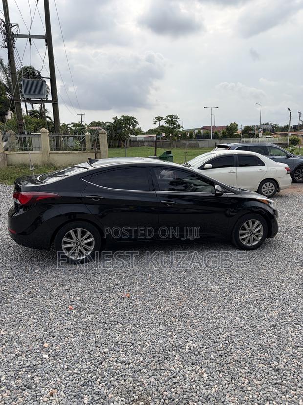 Hyundai Elantra 2015 Black
