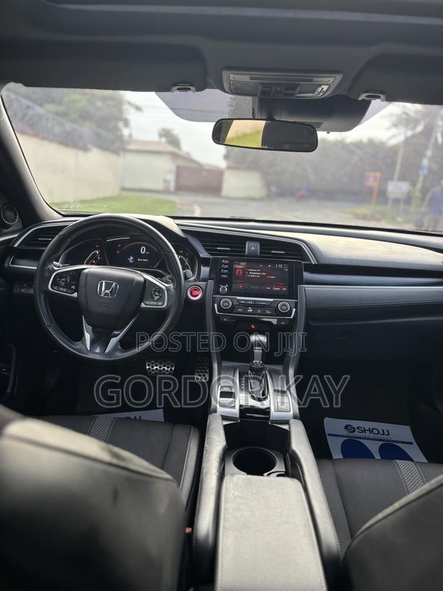Honda Civic 2019 Gray