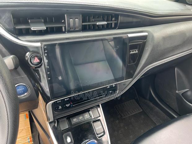 Toyota Corolla 2020 White