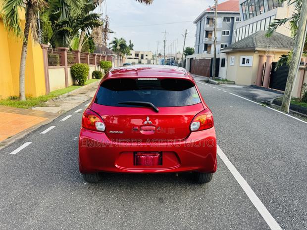 Toyota Vitz 1.3 AWD 5dr 2013 Red