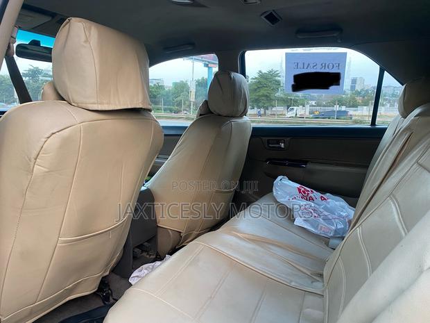 Toyota Fortuner 2.7 AWD 2012 Blue