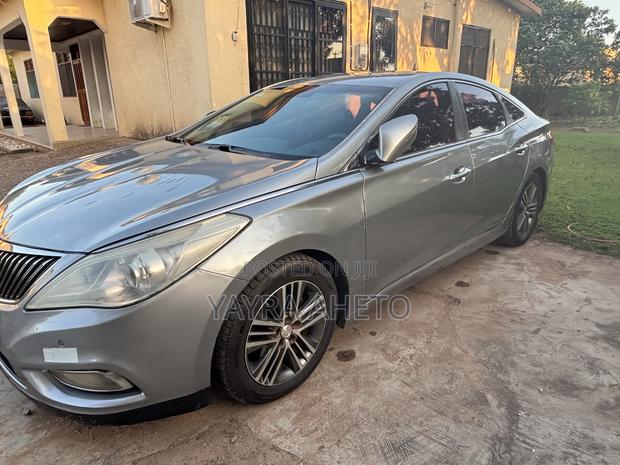 Hyundai Grandeur 2016 Silver