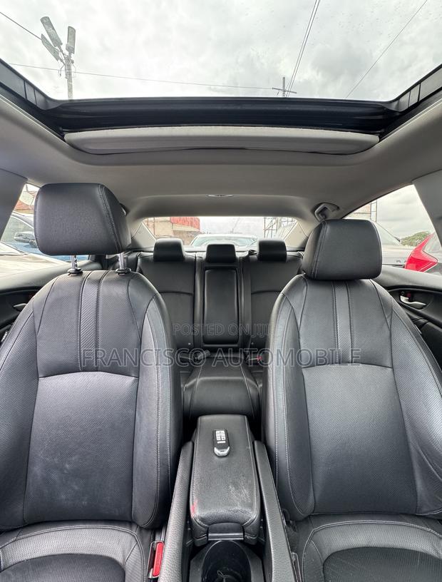 Honda Civic Touring Sedan 2018 Blue