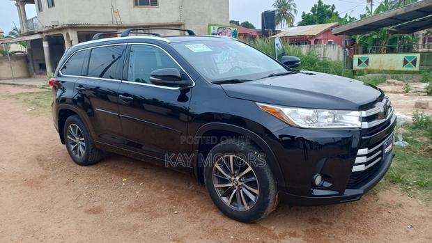 Toyota Highlander XLE 2019 Black